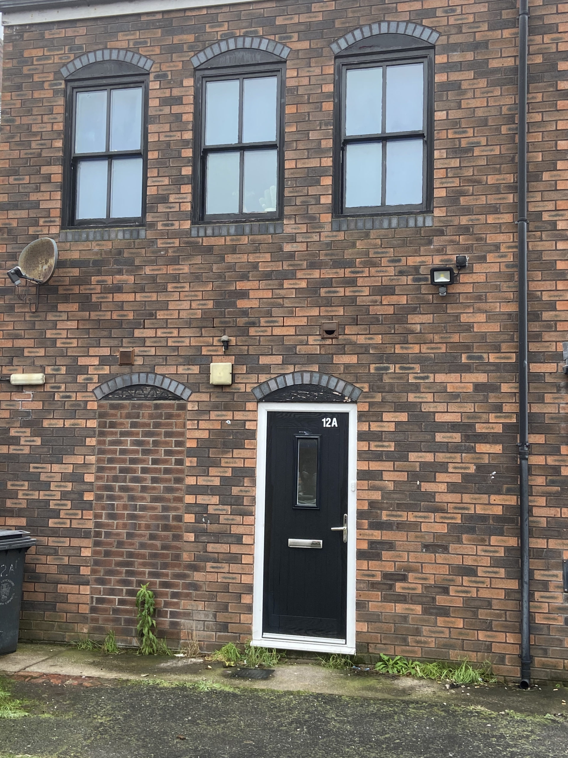 5 BED FLAT 12A Burscough street Letsrent4Students